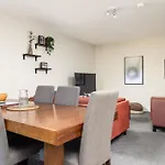 2 Bed Apartment Near Dublin Heuston Station