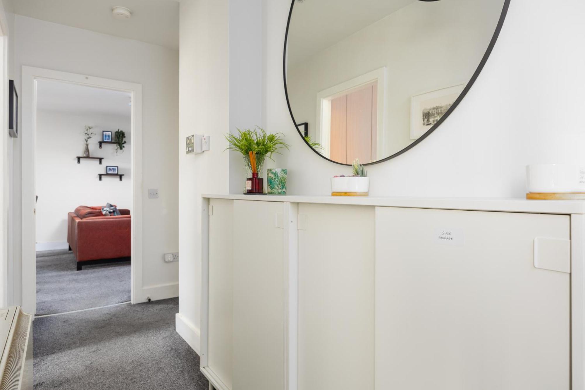 2 Bed Near Heuston Station